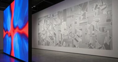 screen displays versus wall displays