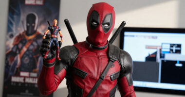 Ryan Reynolds' Deadpool Attempts To Join Avengers: Doomsday At Marvel's Hall H Panel At #Sdcc.